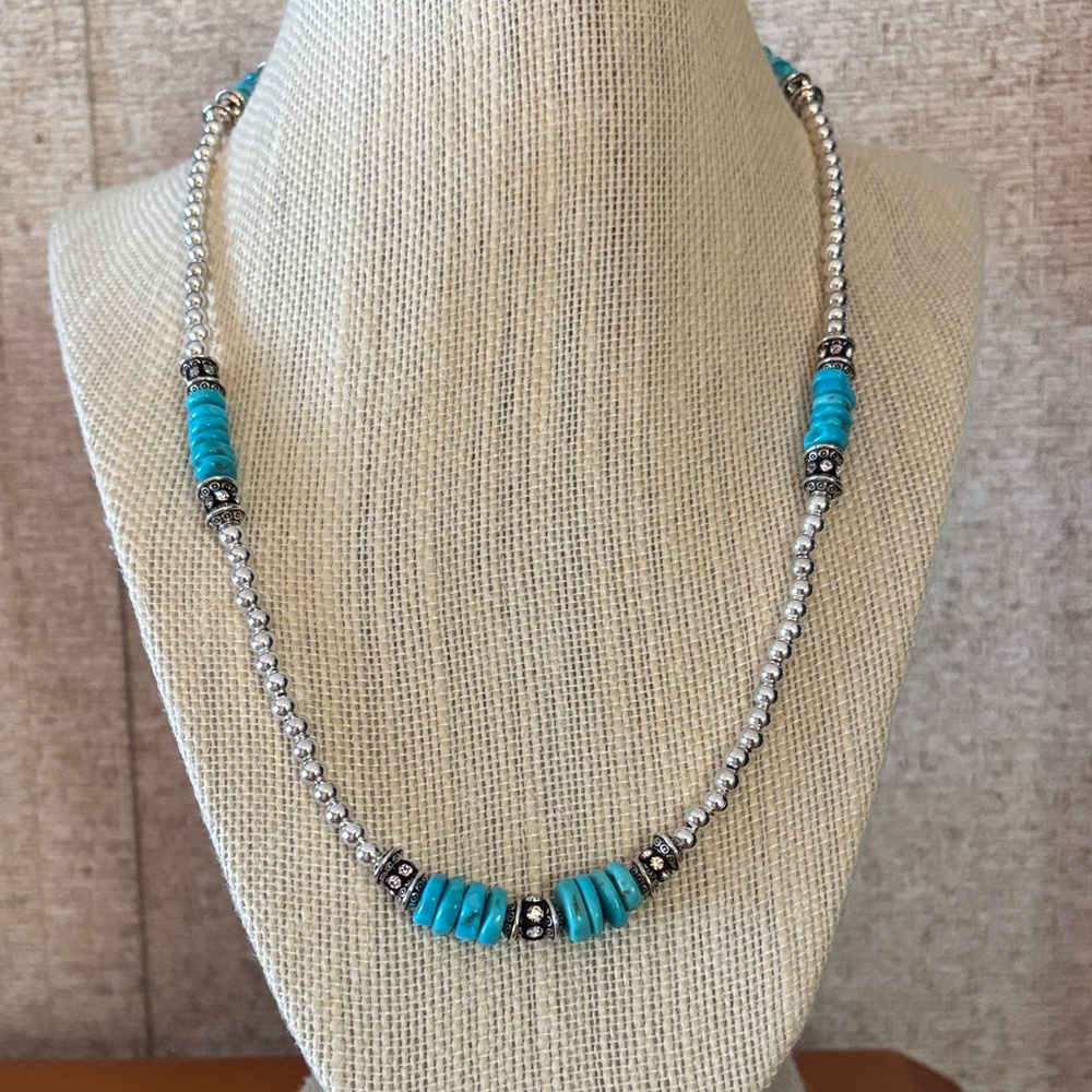 Elegant Silver and Turquoise Beaded Necklace